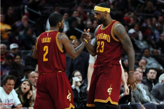 头球直塞 头球直塞